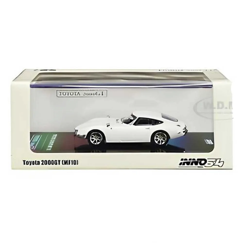 Inno 1:64 Toyota 2000GT MF10 White