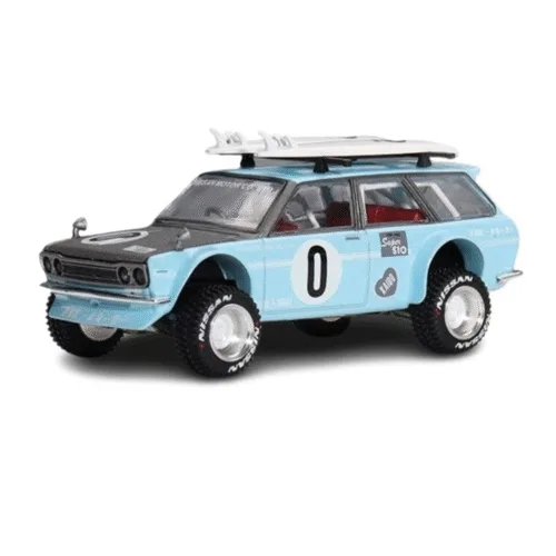 Mini GT 1/64 Datsun Kaido 510 Wagon 4x4 Winter Holiday Edition