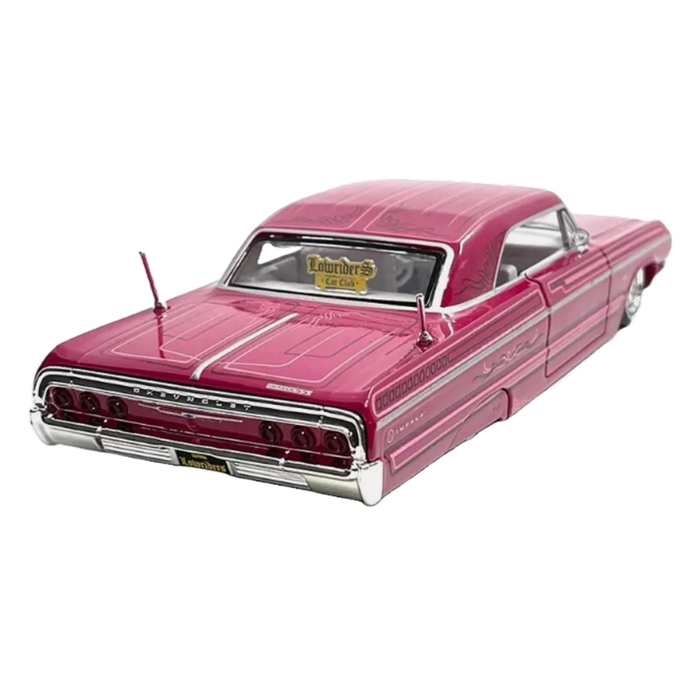 Maisto 1/26 1964 Chevrolet Impala SS 32547